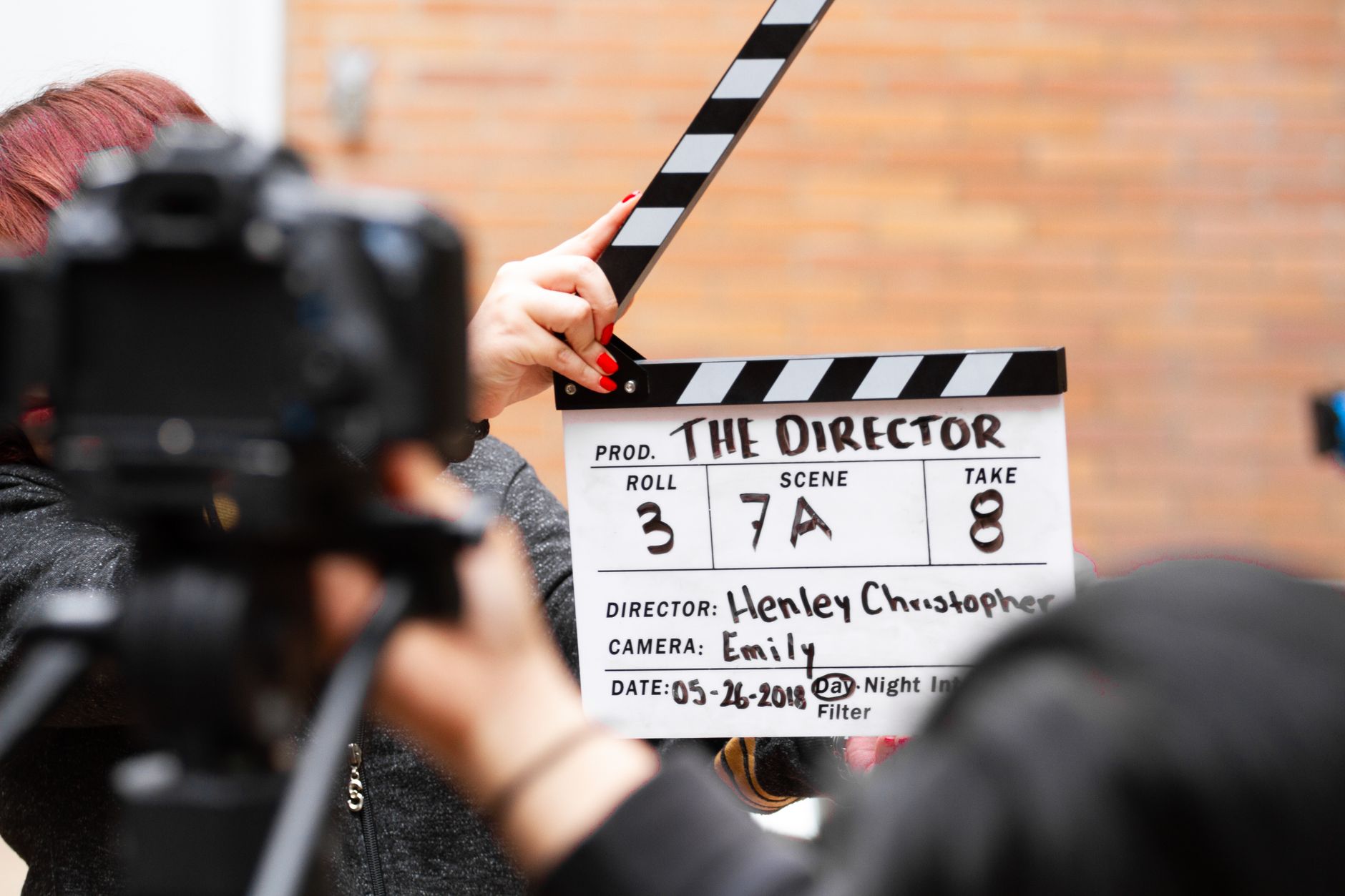 Photo d'illustration générique d'un clap de cinéma sur un plateau de tournage.